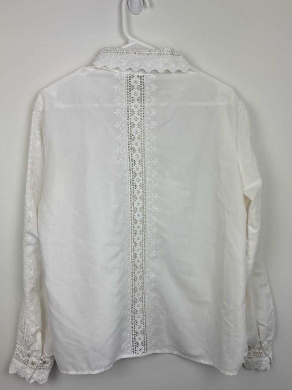 Vintage Plus Size White Lace Trim Button-Up Blouse lightweight boho Cottagecore - Picture 10 of 14